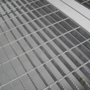 10ft x 8ft Open Mesh Floor Bunded Store 10ft x 8ft Open Mesh Floor Bunded Store